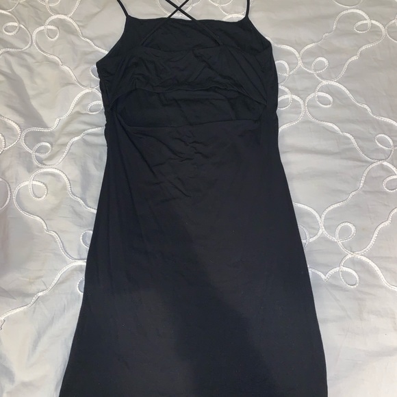 Lulu’s black bodycon dress with cutout NEVER WORN! - Picture 5 of 7